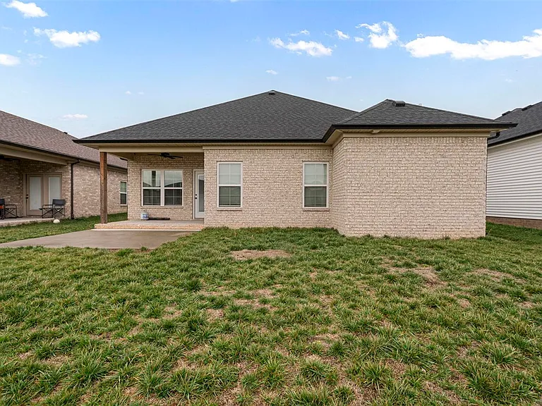 821 Poplar Log Dr — Photo 25