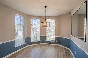 4 bed, 2.5 bath, 2988 sqft, $2,500 — Photo 4