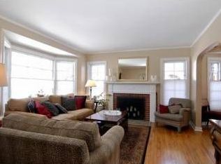 821 S Aldine Ave, Park Ridge, IL 60068