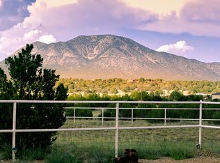 25 Crestview Rd, Edgewood, NM 87015
