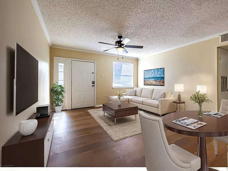 Tiger Den Apartments — Photo 46