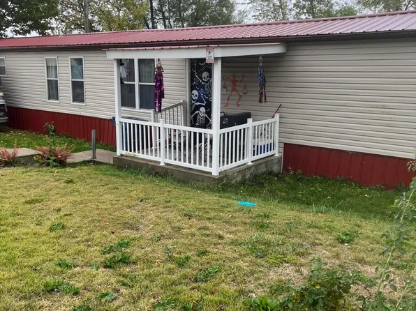 605 E Cora Ave, California, MO 65018