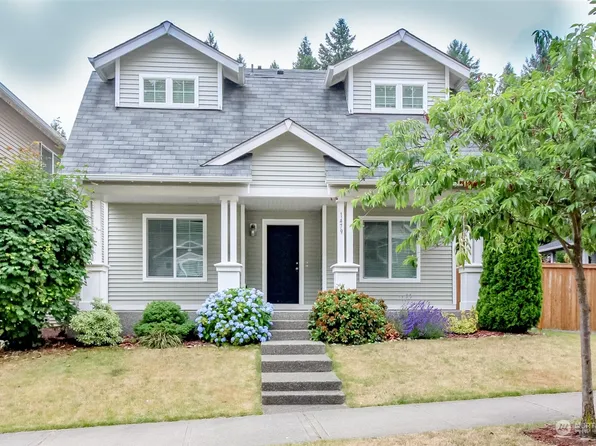1479 Burnside Place, Dupont, WA 98327