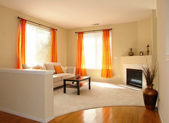 5th image of 366 Maeve Ct
