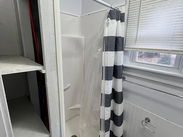 431 Gratiot Ave #1 — Photo 4