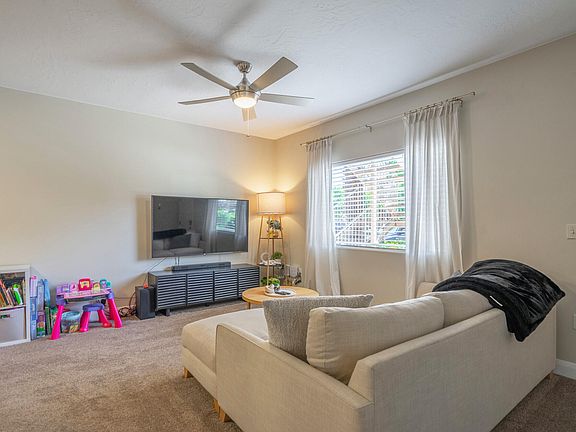 4th image of 700 N Main St Unit F3