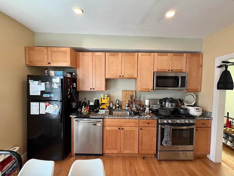 303 Hurley St #3 — Photo 2