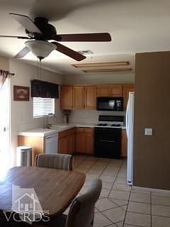 3rd image of 11386 Plum St