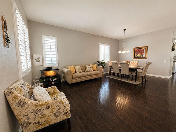 2nd image of 5617 Lancewood Ct