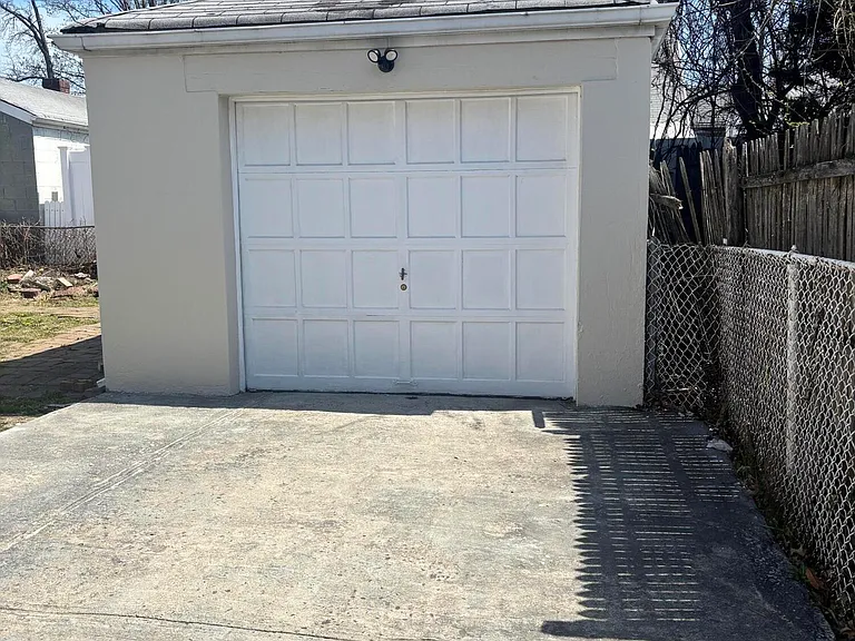 527 Willowbrook Rd — Photo 19