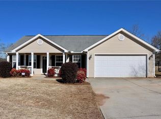 118 Saint James Ct, Anderson, SC 29621