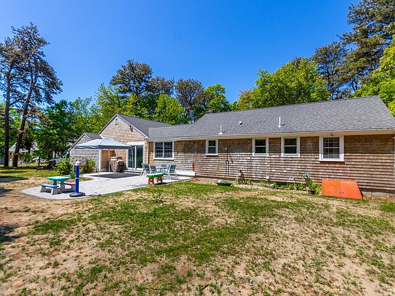 3rd image of 490 Forest Road
