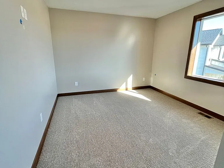 5525 W Liberator Cir — Photo 28