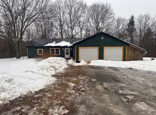 30 Lillians Ln, Dixmont, ME 04932