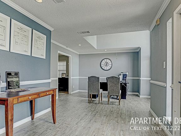 5th image of 2707 13th Ave N #4568