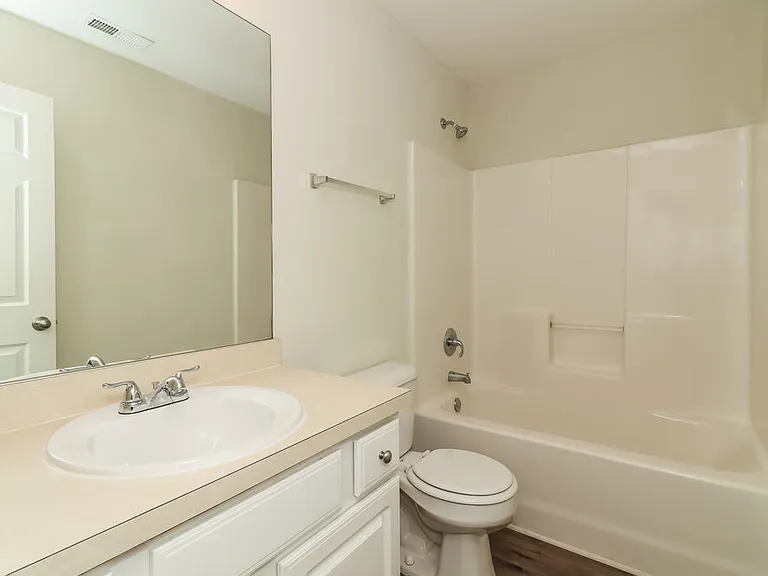 212 Browning Cir — Photo 16
