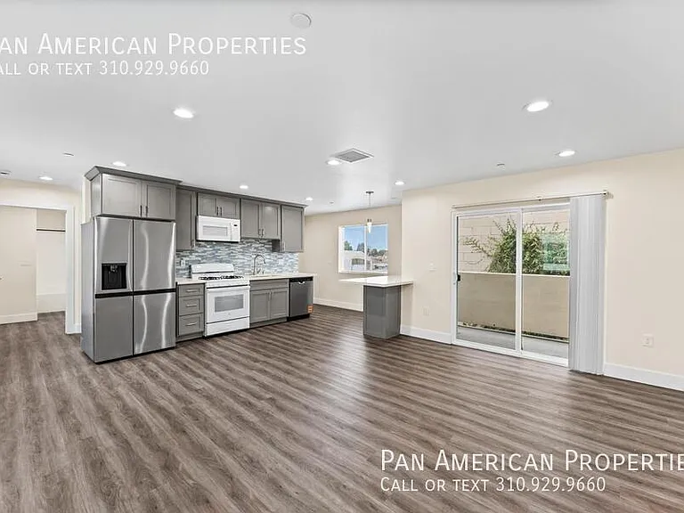 1031 S Montebello Blvd #A — Photo 1