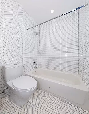 Rented by REAL New York | media 11