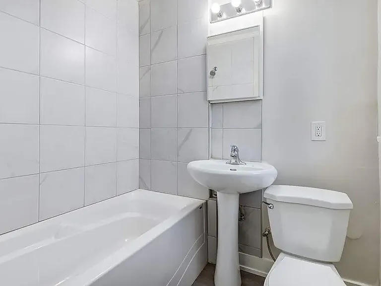 2079 Hamilton St #11 — Photo 17