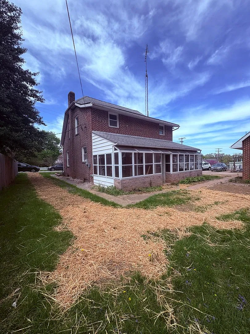 Unique 2 Bed/2Bath House in York Suburban SD — Photo 2