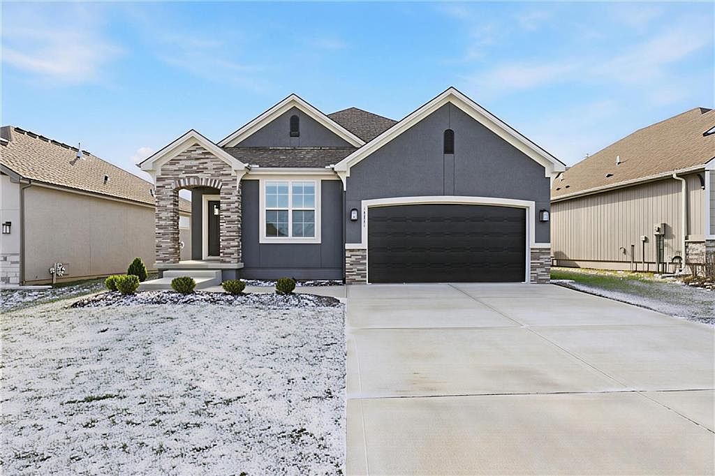 15449 W 173rd St, Olathe, KS 66062 | Zillow