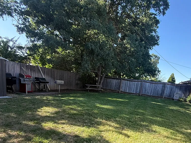 4801 Orange Grove Ave #3 — Photo 12