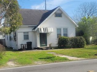 243 Hickory Ave, New Orleans, LA 70123