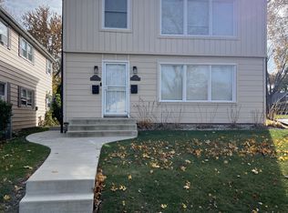 8937 W Hampton Ave, Milwaukee, WI 53225