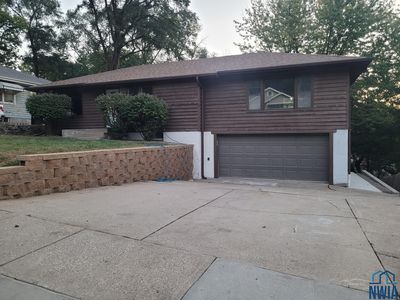 2000 Helmer St, Sioux City, IA, 51103