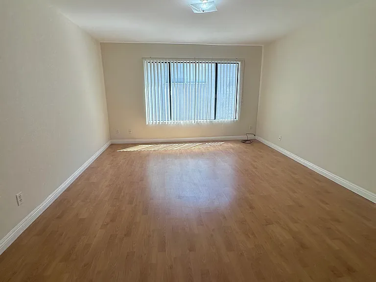 10947 Huston St #103 — Photo 12