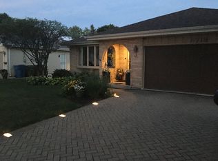 6719 W 91st St, Oak Lawn, IL 60453