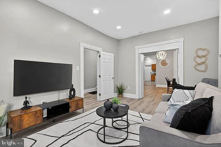 1119 Montello Ave NE — Photo 46