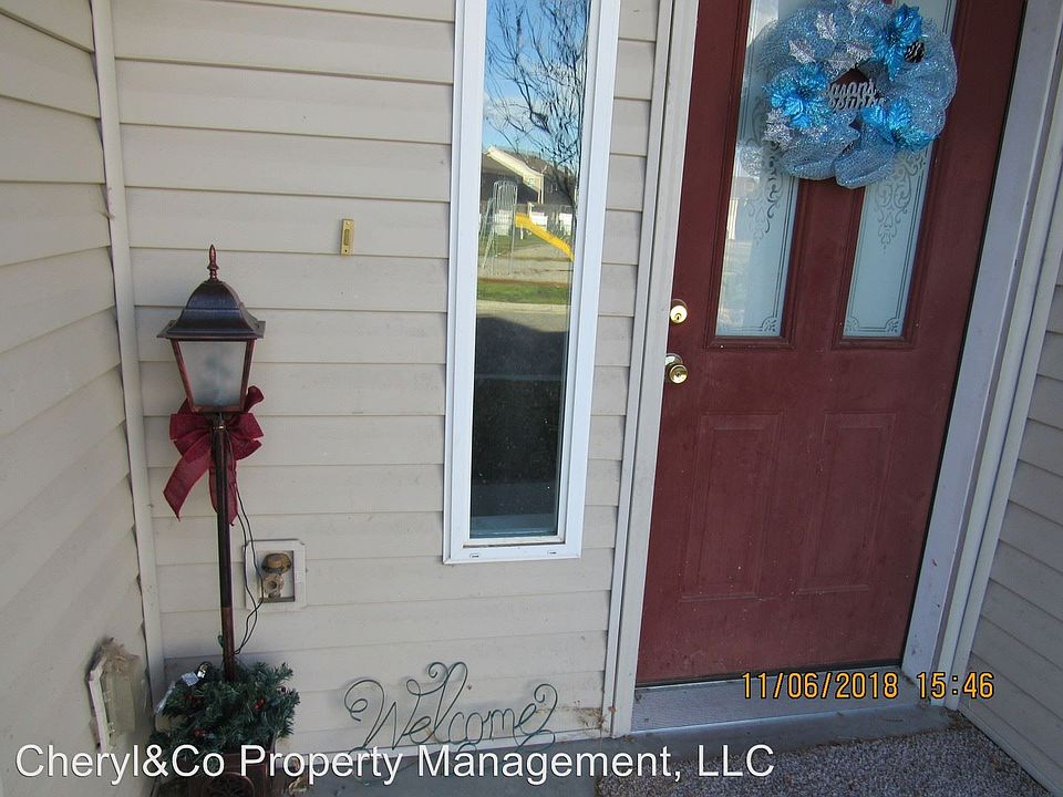 2nd image of 420 Yarrow Cir