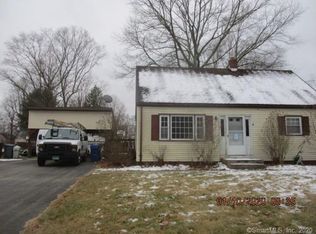 56 Chapel Hill Rd, Oakdale, CT 06370