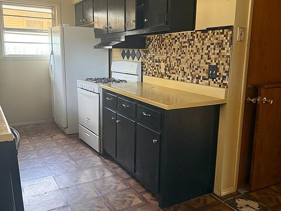 5th image of 1316 Fairview Ave