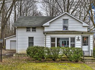 69047 Maple St, Edwardsburg, MI 49112