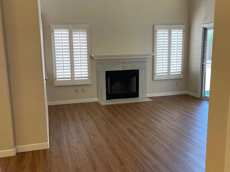 9329 E Corrine Dr — Photo 11