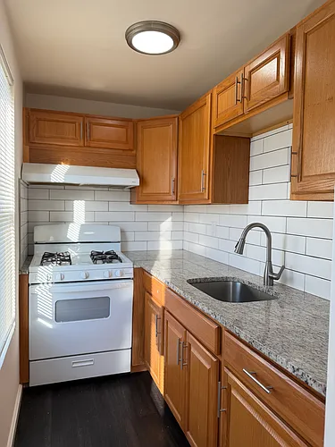 106 Ashley Blvd #3 Photo 1