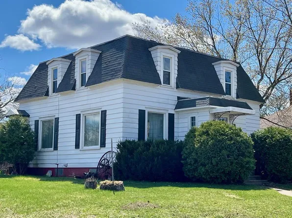 1721 Hogeboom #1-2, Eau Claire, WI 54701