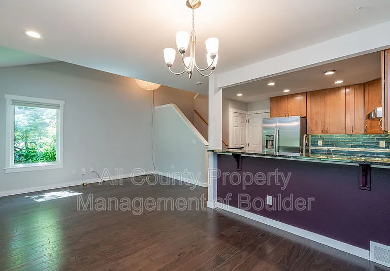 500 Lashley St #18 — Photo 5