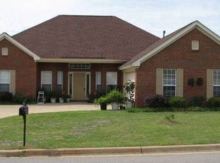 1931 Chancellor Ridge Rd, Prattville, AL 36066