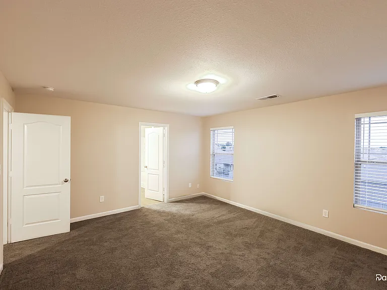 112 Pitts Griffin Dr — Photo 10