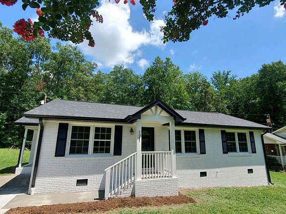 5th image of 121 Sunset Ln