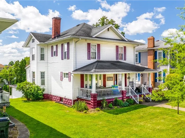 711 Oakland Blvd, Cambridge, OH 43725