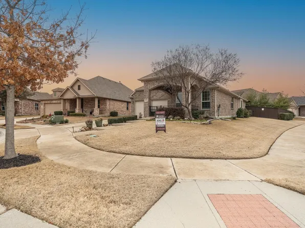 1441 Isabella Ln, Aubrey, TX 76227