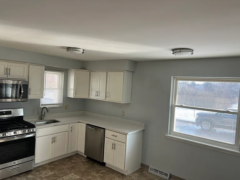 30911 Roosevelt Rd — Photo 15