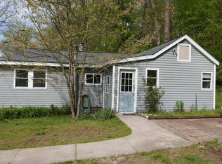 1217 Marsh Rd, Plainwell, MI 49080