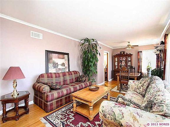 3rd image of 544 S 90th Ave E