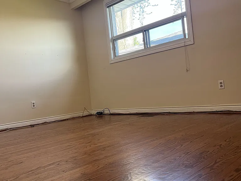1166 McBride Ave #UPPER — Photo 23