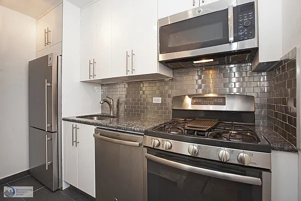 Rented by Metropolitan Property Group | media 12